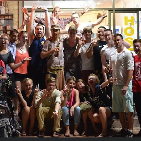Lucky Backpacker Hostel Vientiane Exterior foto