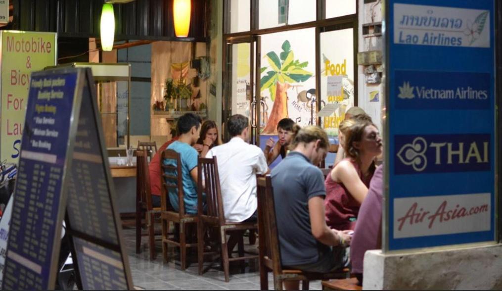Lucky Backpacker Hostel Vientiane Exterior foto
