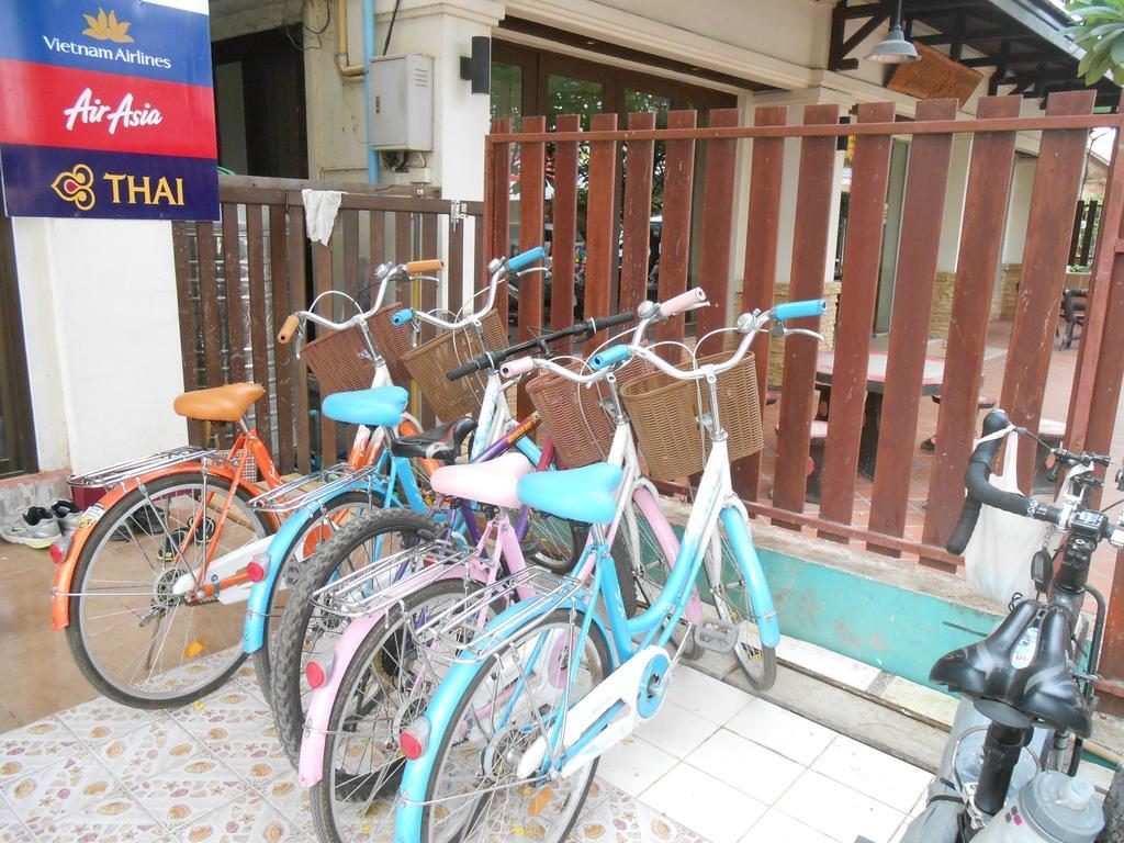 Lucky Backpacker Hostel Vientiane Exterior foto